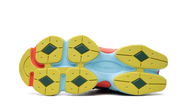 New Balance 9060 PURPLE FUCHSIA