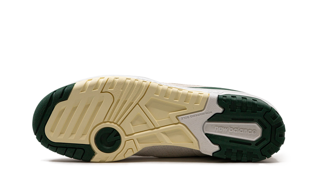 New Balance 650R Sea Salt Nightwatch Green