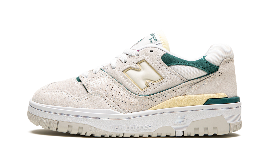 New Balance 550  Reflection