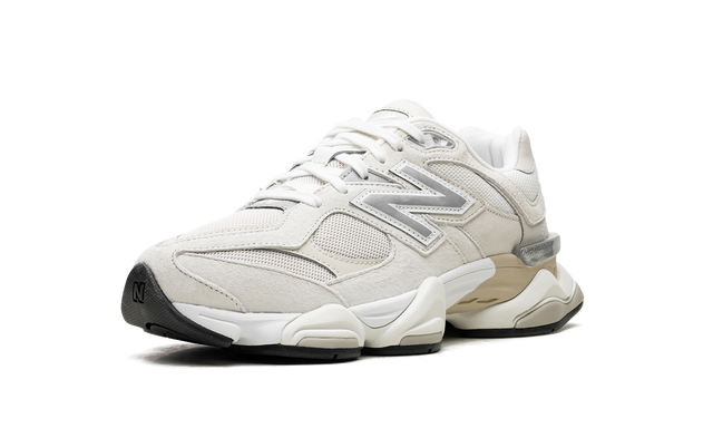 BLACK FRIDAY - New Balance 9060 Sea Salt Moonbeam