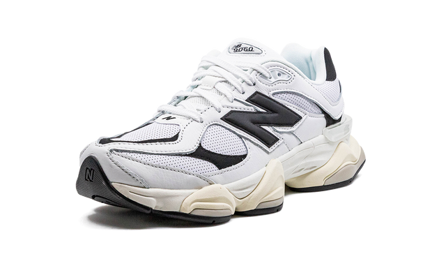 New Balance 9060 White Black LAST PAIRS READY FOR DELIVERY