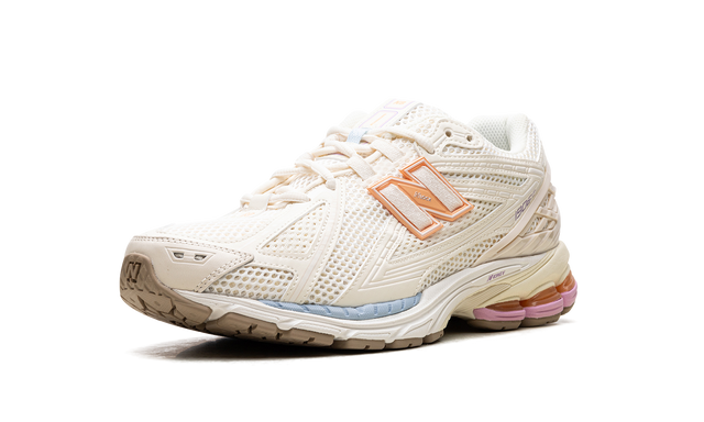 New Balance 1906R "Pink Sugar"