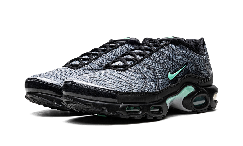 Nike Air Max Plus Spirograph