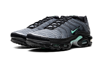 Nike Air Max Plus Spirograph