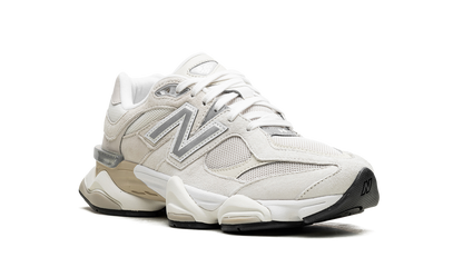 BLACK FRIDAY - New Balance 9060 Sea Salt Moonbeam