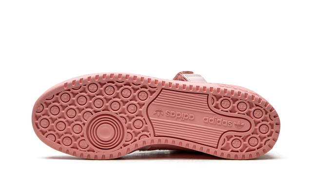 Adidas Forum 84 Low Pink at Home