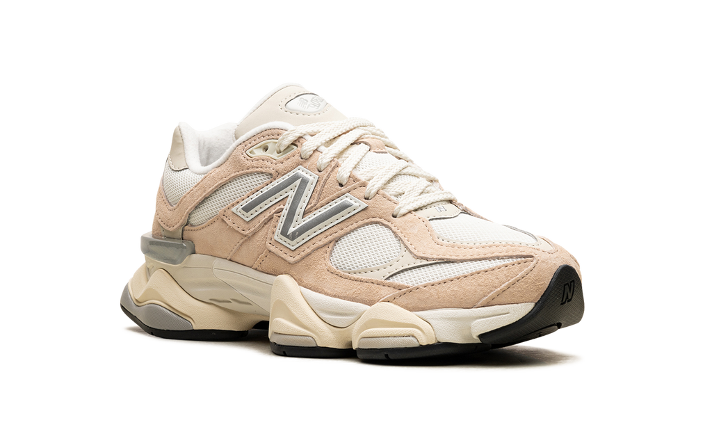 New Balance 9060 Vintage Rose